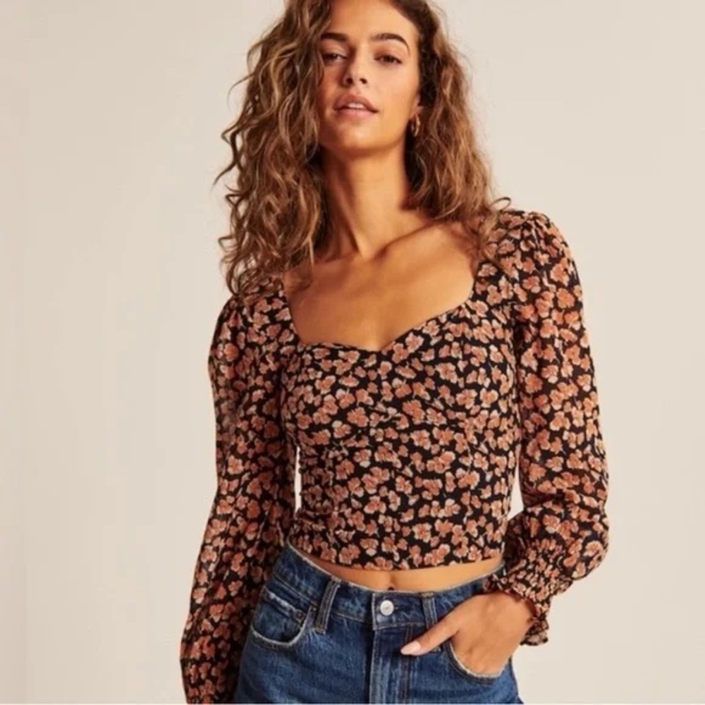 Abercrombie Floral Puff Sleeve Crop Top